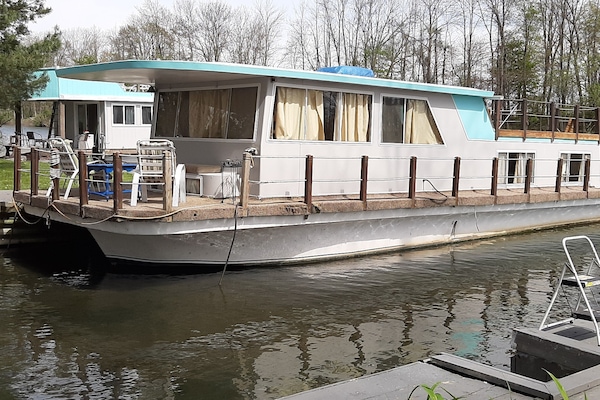 Comfort on the water.