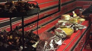 Bao gồm bữa sáng buffet hàng ngày