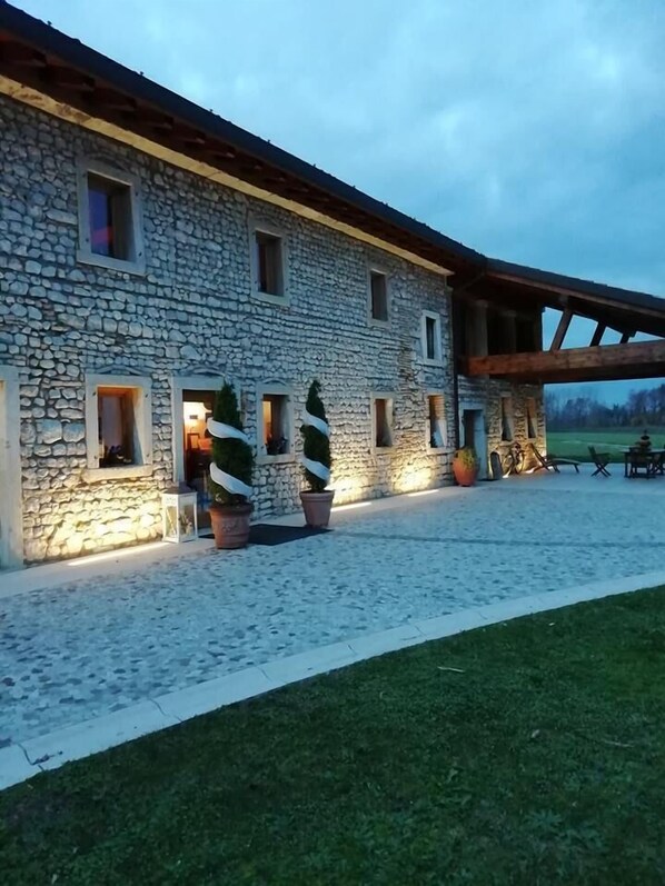 Exterior - Albergo Due Fiumi (Sacile)