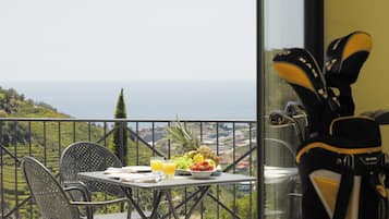 Departamento, 1 habitación | Vista del balcón