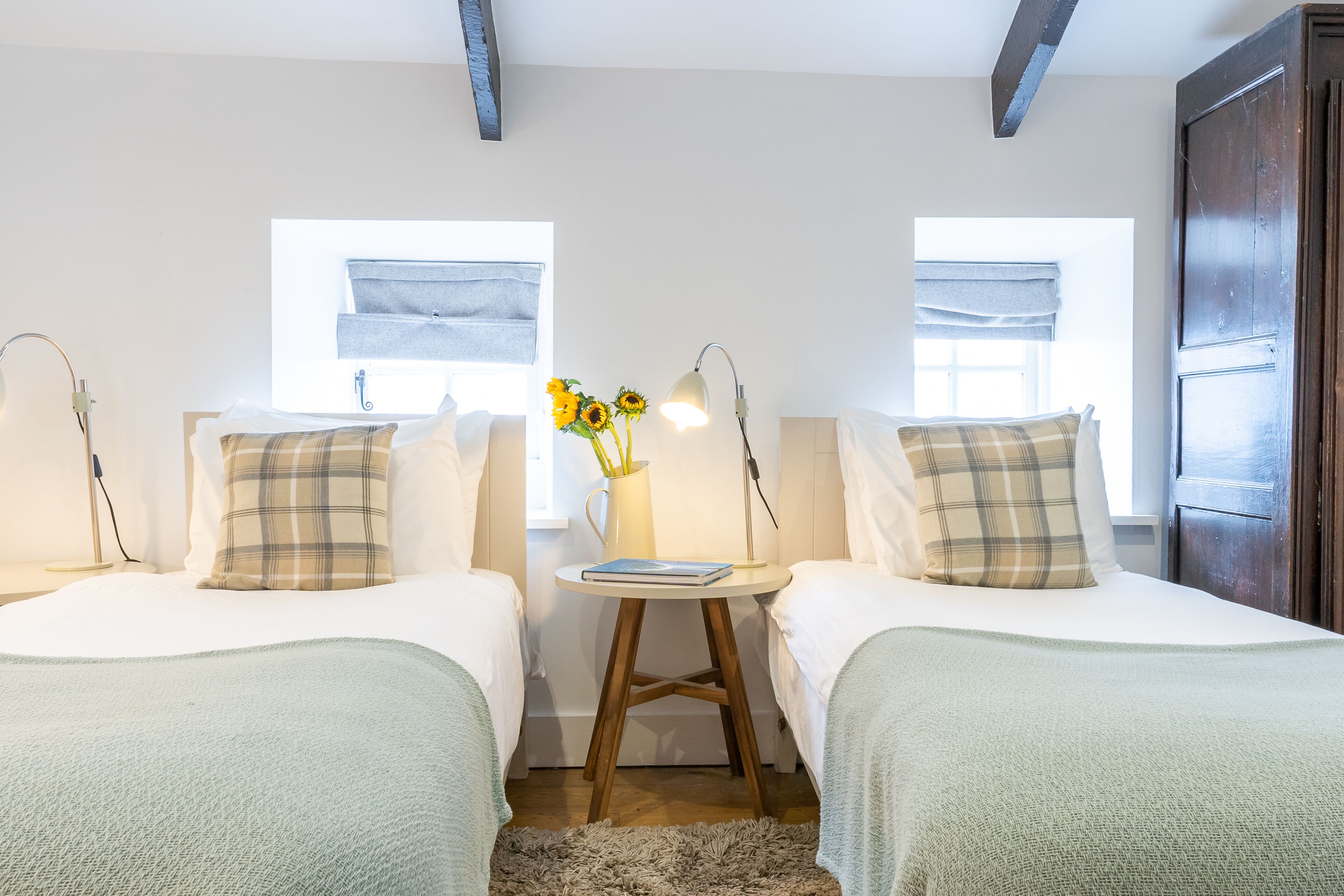 Standard Apartment, 2 Bedrooms (Garden) | Individually decorated, individually furnished, desk, soundproofing