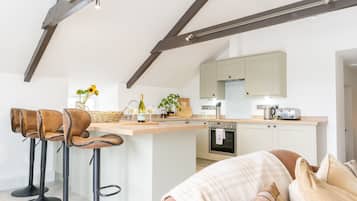 ์คํ ๋ค๋ ์ํํธ, ์นจ์ค 2๊ฐ (Garden) | ์ ์ฉ ์ฃผ๋ฐฉ | ๋์ฅ๊ณ , ์ ์๋ ์ธ์ง, ์ ๊ธฐ ์ฃผ์ ์, ์กฐ๋ฆฌ ๋๊ตฌ/์ ์/์ฃผ๋ฐฉ ๊ธฐ๊ตฌ