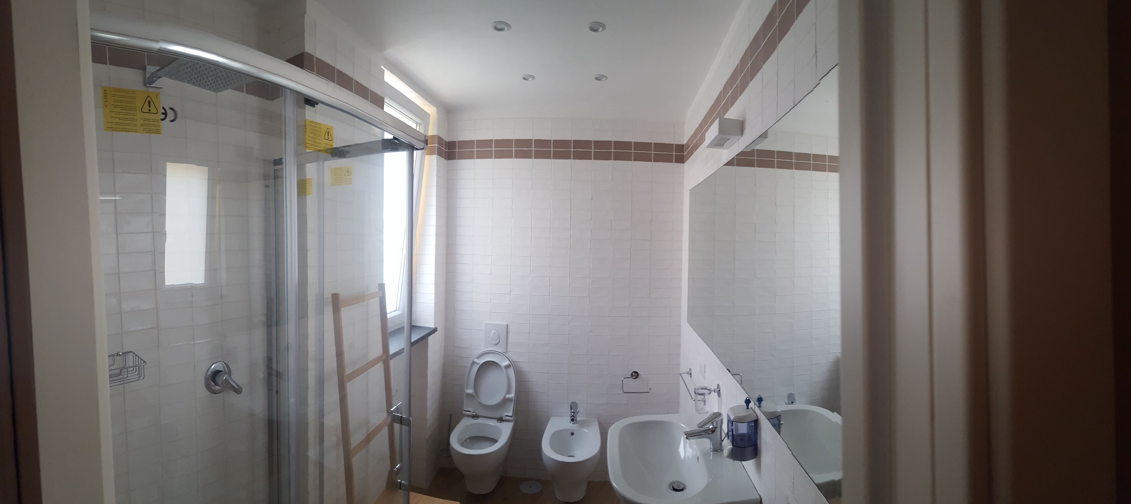 Foto - Euforia Napoli - Tre Sedi - Three Locations