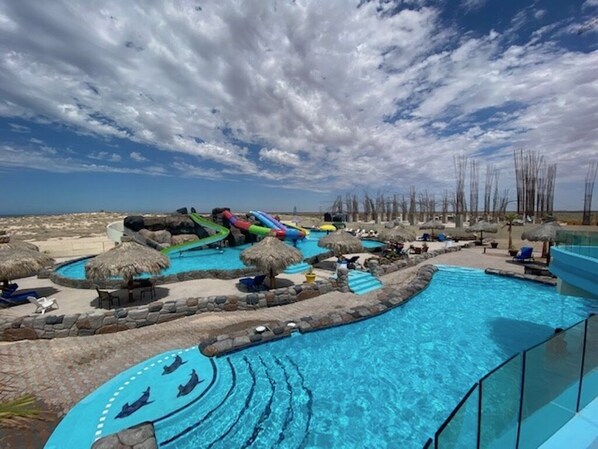 Utomhuspool