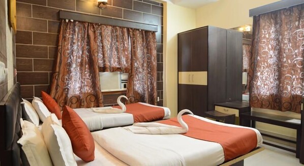 Premium Room, Multiple Beds, Accessible, Non Smoking | In-room safe, desk, iron/ironing board, rollaway beds