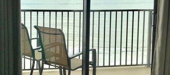 5 STAR Direct Ocean Front 