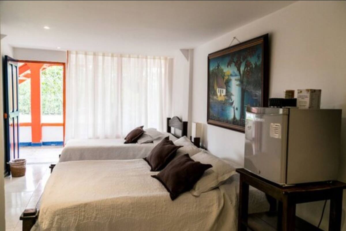 triple room, multiple beds, non smoking | blackout curtains, free wifi, bed sheets