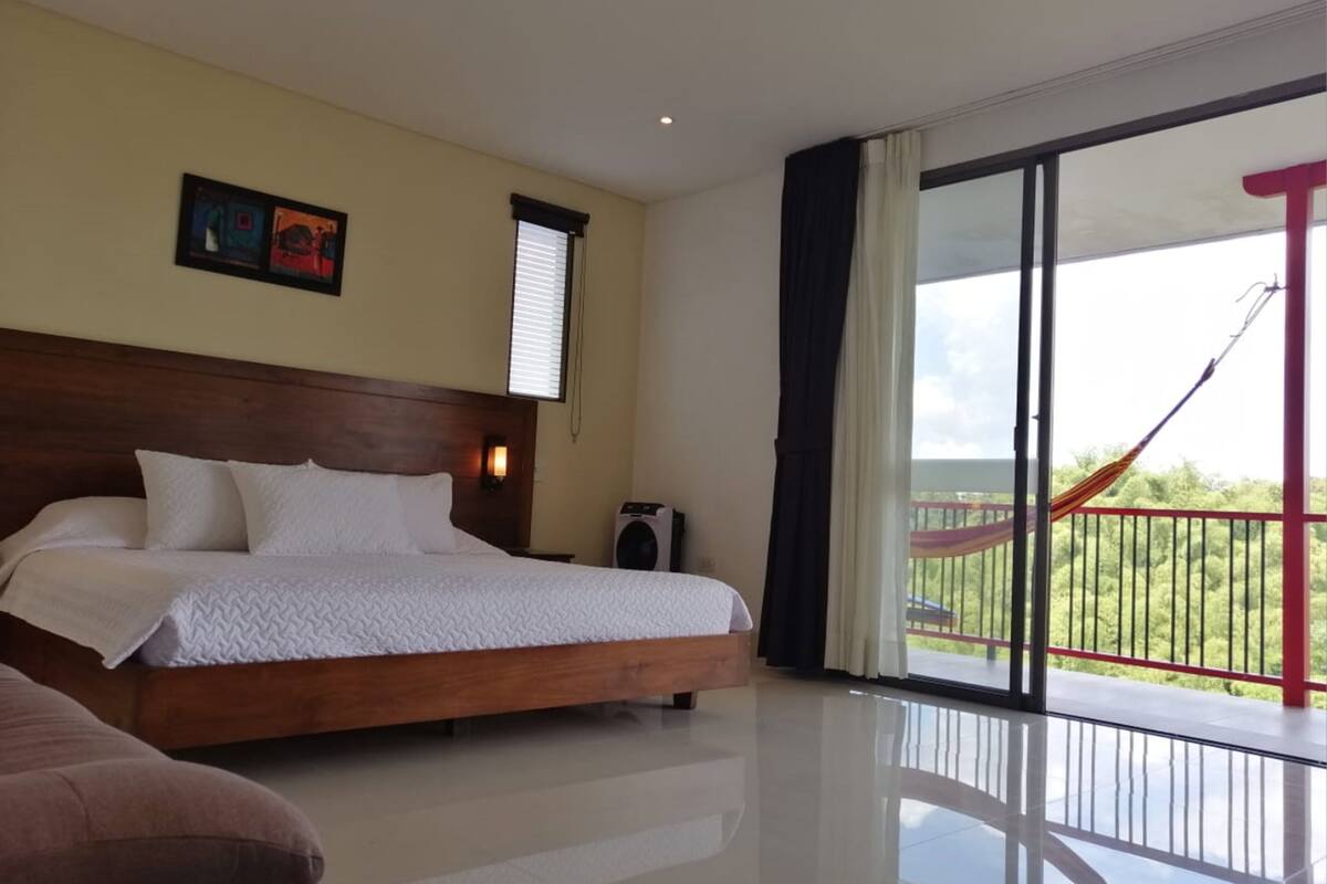 blackout curtains, free wifi, bed sheets