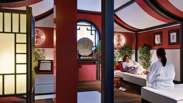 雙人療程室、桑拿、熱水浴缸、蒸氣室、溫泉/礦物泉、土耳其浴