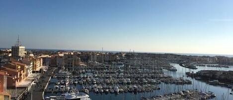 Marina