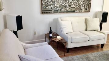 Smart TV, books, music library, stereo