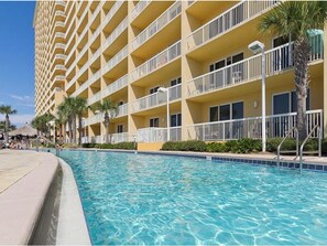 Una piscina climatizada