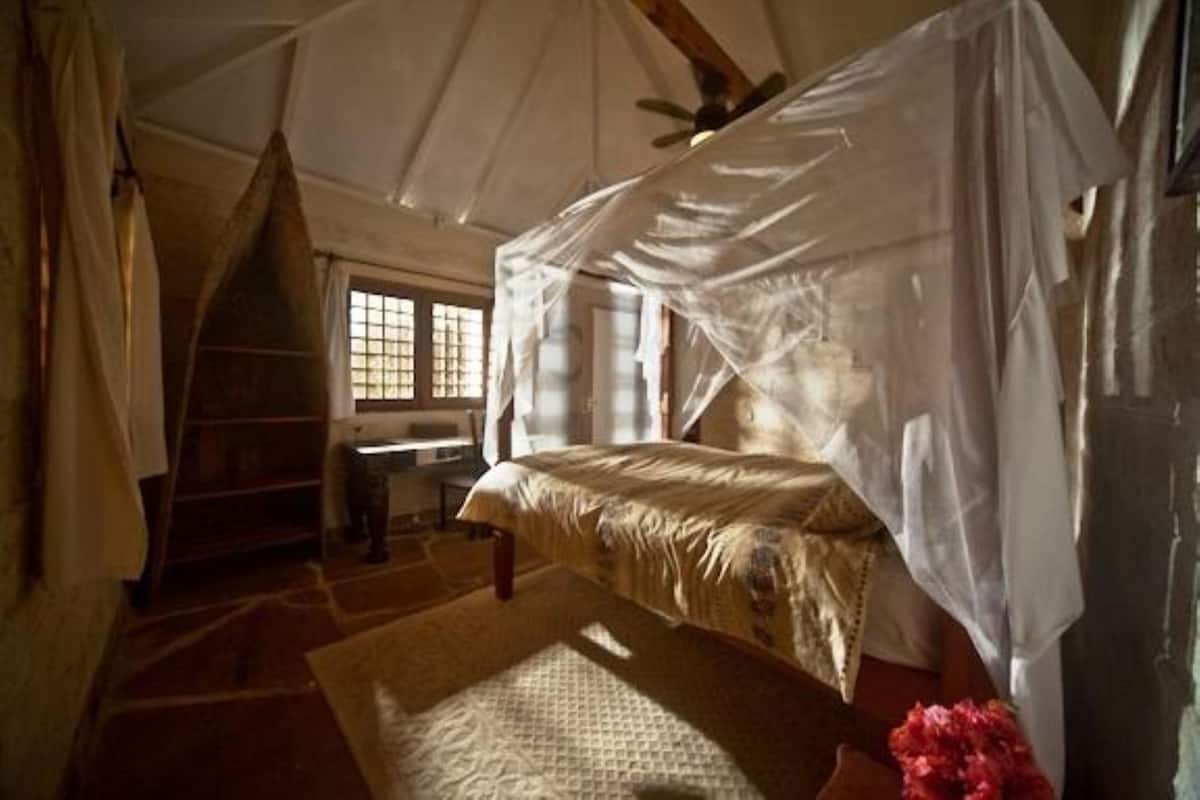 Maison, 2 chambres | Coffres-forts dans les chambres, bureau, Wi-Fi gratuit, draps fournis