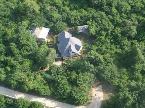Kitu Kidogo Cottages