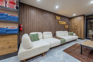 Un sauna, baño turco, masajes