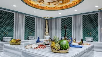 Sauna, baño de vapor y masajes