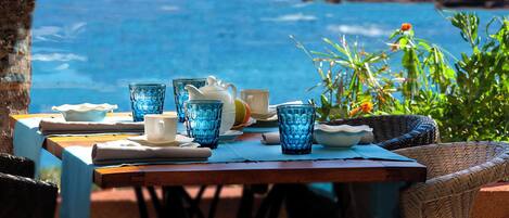 Tägliches inbegriffenes Frühstücksbuffet