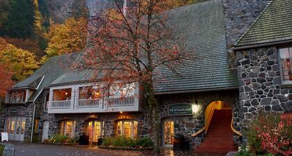 Columbia River Gorge Retreat on näköala