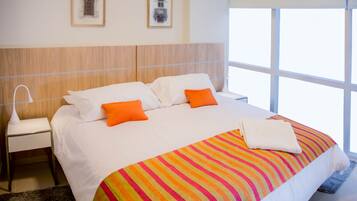 Leilighet – premium, ikke-røyk | Individuelt dekorert, individuelt innredet og skrivebord