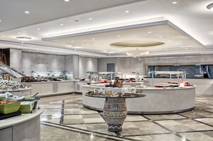 Desayuno buffet incluido todos los días 