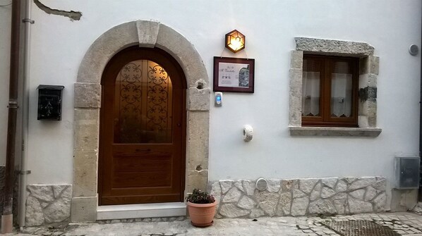 Exterior - Il Vicoletto B&B (Alfedena)