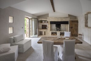 Individuell dekoriert, individuell eingerichtet, Verdunkelungsvorhänge