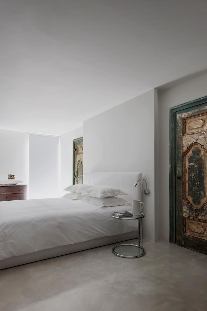 LES MAISONS DE L'HÔTEL PARTICULIER by null