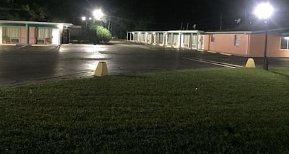 Budget Motel