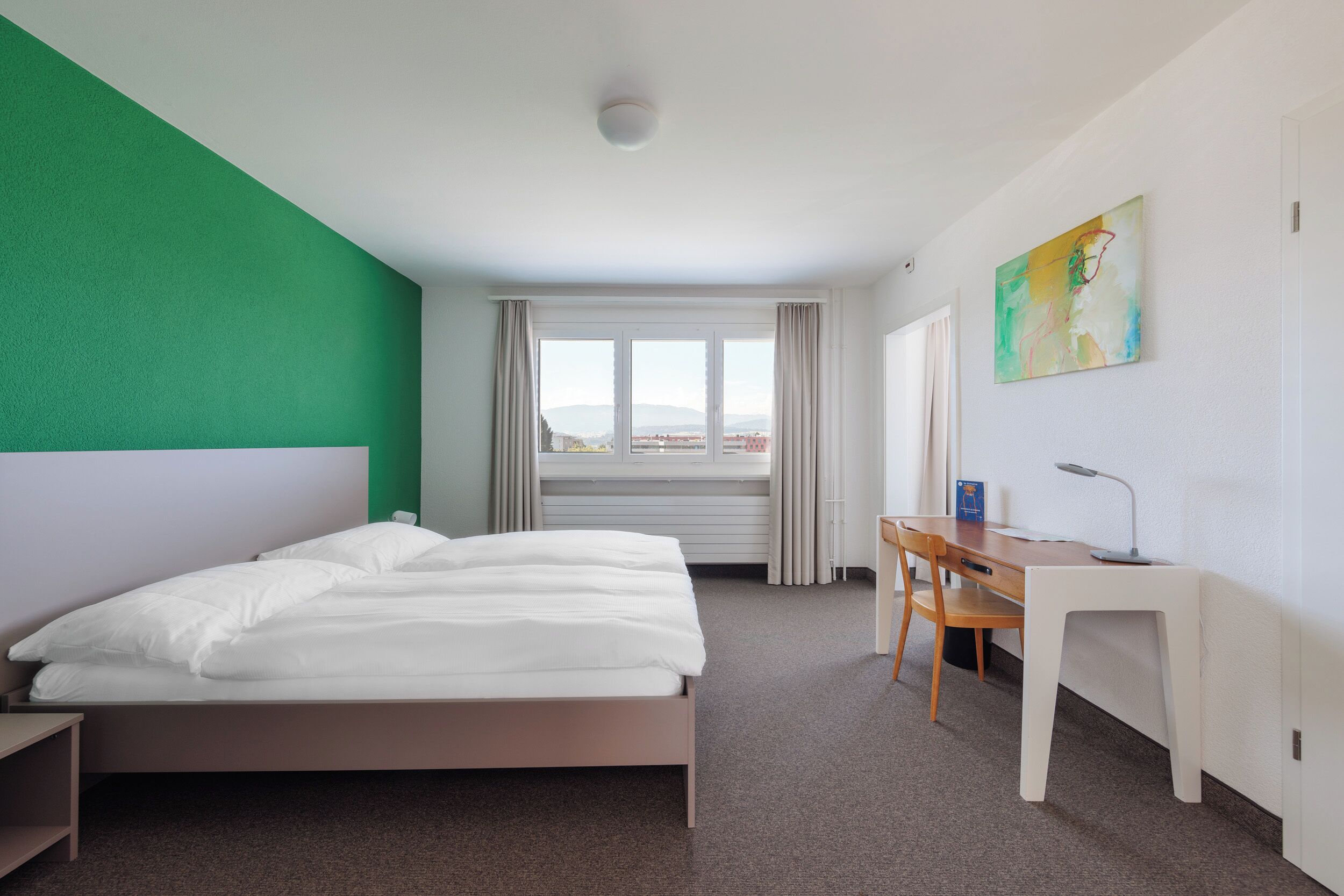 Quadruple Room | Desk, blackout drapes, soundproofing, free WiFi