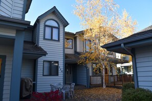 Condo (MH114) | Exterior