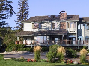 Condo (MH114) | Exterior