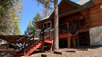 House (BJ800) | Exterior