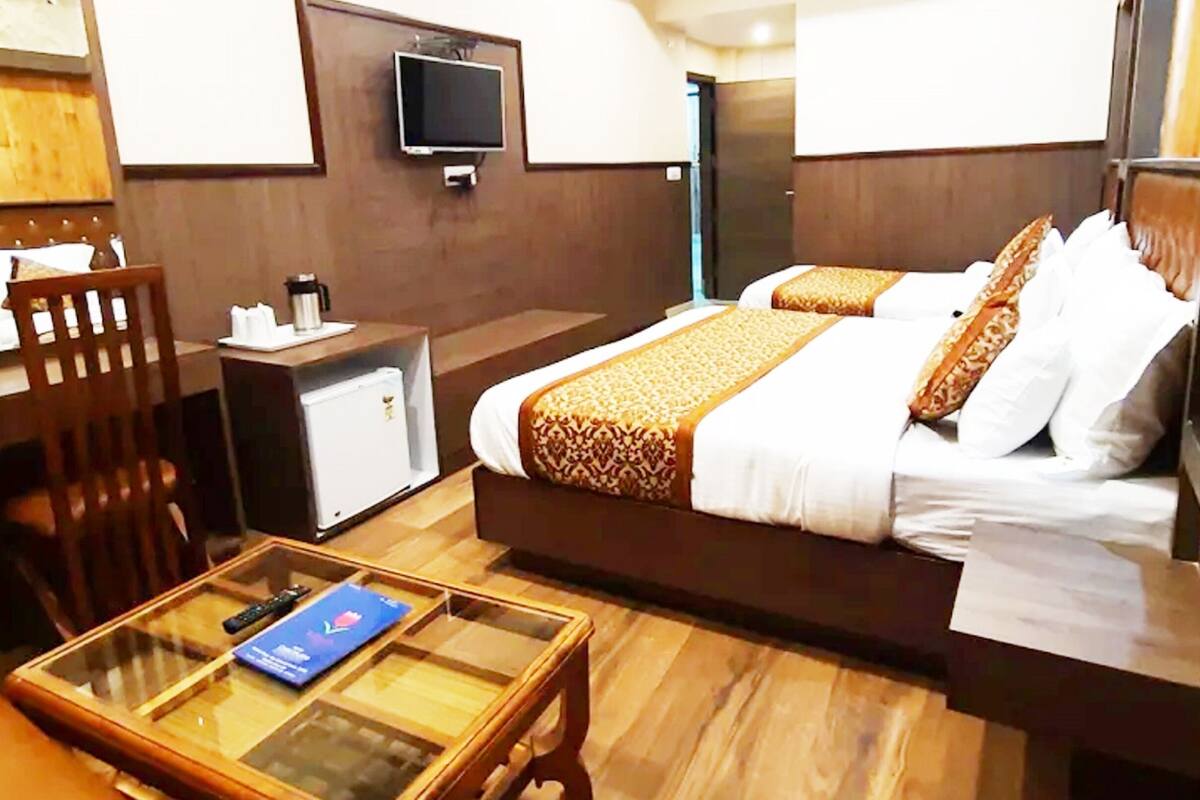 In-room safe, individually decorated, individually furnished, desk