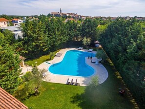 Outdoor pool - Villa Lav (Bale)