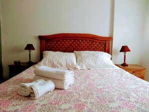 Apartment, 2 Bedrooms, Non Smoking (2 Queen Beds)