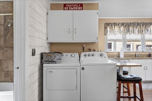 Gorgeous loft in the heart of LeClaire, Iowa