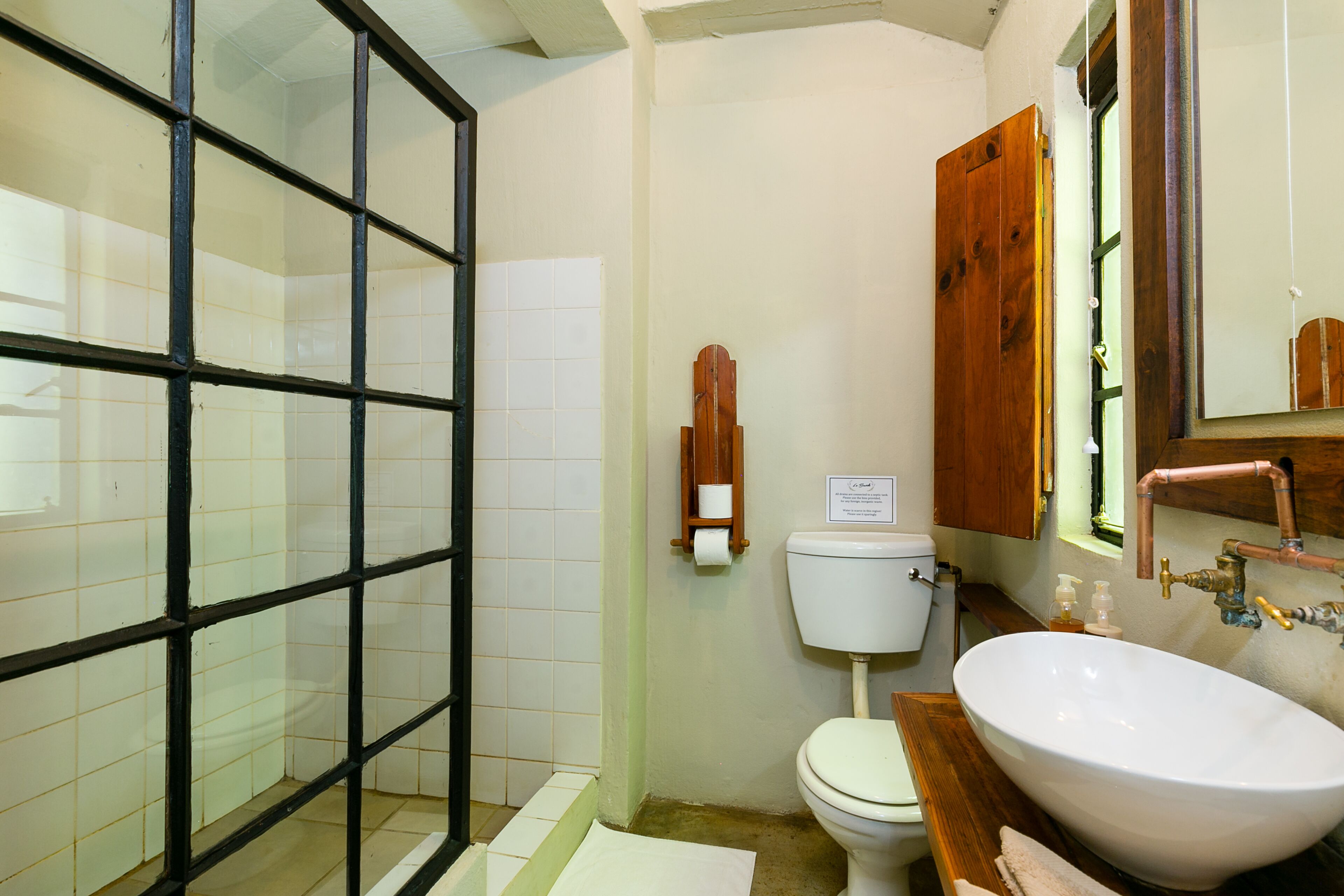 Chambre classique double | Salle de bain