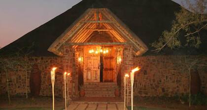 Mangwa Valley Game Lodge