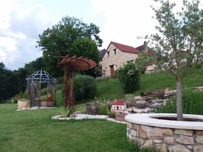 บริเวณภายนอก