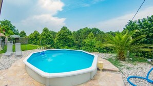 Utomhuspool