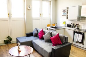 Apartment, 1 Schlafzimmer | Wohnbereich