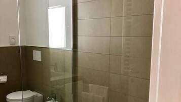 Ducha, cabezal de ducha tipo lluvia, artículos de tocador gratuitos