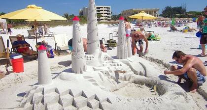 Beheizter Pool, Strand und Annehmlichkeiten, 2-3 Minuten zu Fuß