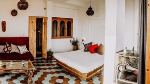 Rideaux occultants, Wi-Fi gratuit, draps fournis