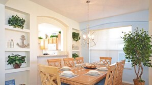 House, 6 Bedrooms | Dining - Southern Dunes Golf & Country Club 215844 (Haines City)