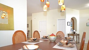 House, 4 Bedrooms | In-room dining - Highlands Reserve Golf & Country Club 215580 (Davenport)