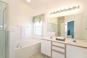 Casa, 5 habitaciones | Baño