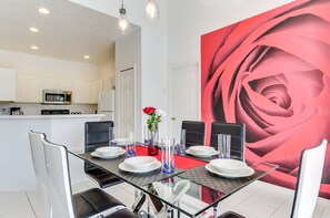 Hus - 4 sovrum | Matservice på rummet