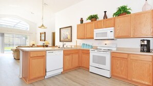 House, 4 Bedrooms - Southern Dunes Golf & Country Club 215933 (Haines City)