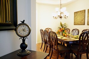 House, 4 Bedrooms | In-room dining - Calabay Parc at Tower Lake 221292 (Haines City)